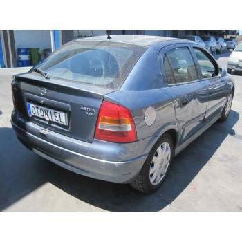 opel astra g berlina del año 1998