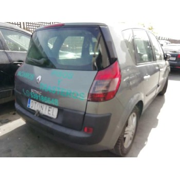 renault scenic ii del año 2004