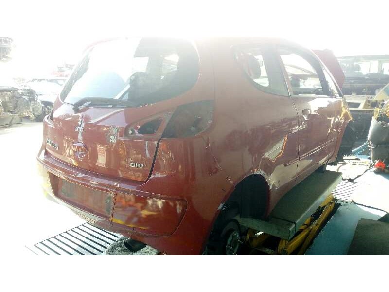 MITSUBISHI COLT BERLINA 5 (Z30A)