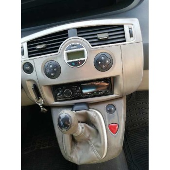 renault scenic ii del año 2004