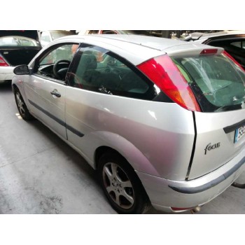 ford focus berlina (cak) del año 2004