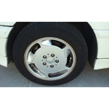 mercedes-benz clase c (w202) berlina del año 2002