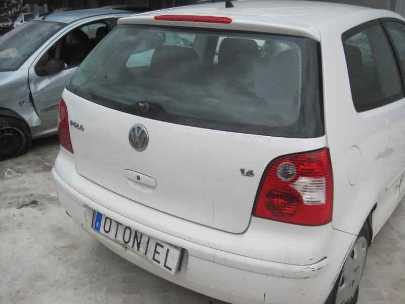 VOLKSWAGEN POLO (9N1)