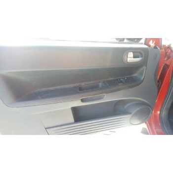 mitsubishi colt berlina 5 (z30a) del año 2005