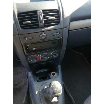 renault clio ii fase ii (b/cb0) del año 2004