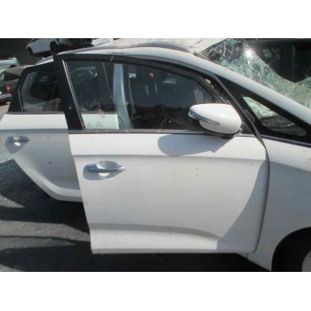 kia carens ( ) del año 2016