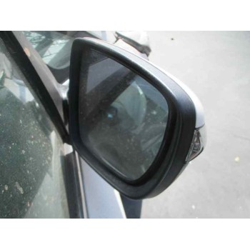 kia carens ( ) del año 2016