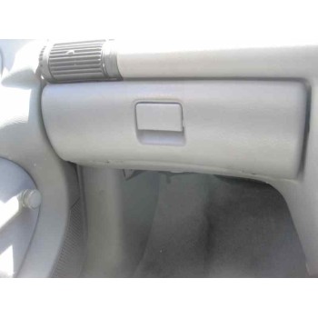 opel astra f berlina del año 1996