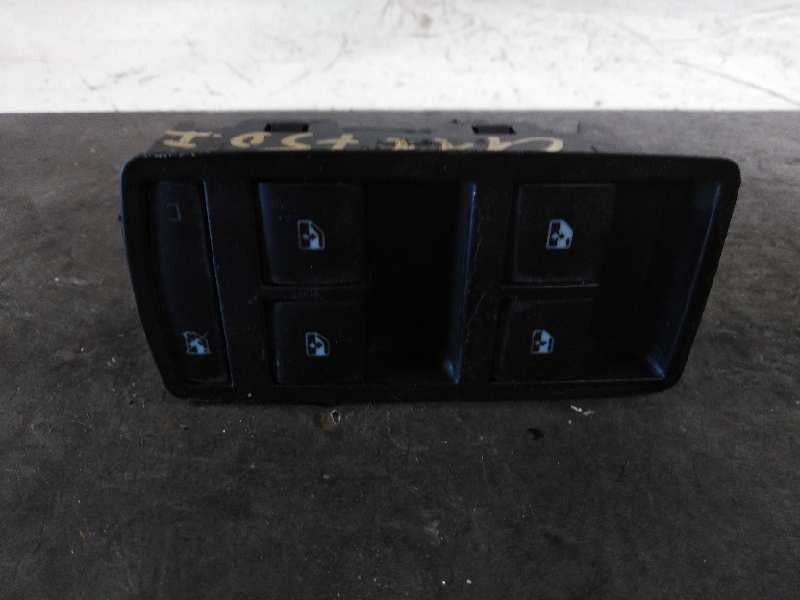 Recambio de mando elevalunas delantero izquierdo para opel insignia berlina 2.0 cdti cat referencia OEM IAM 13305011 DE 4 