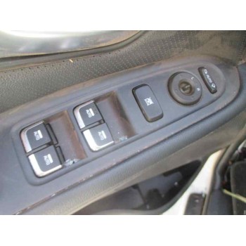 kia carens ( ) del año 2016