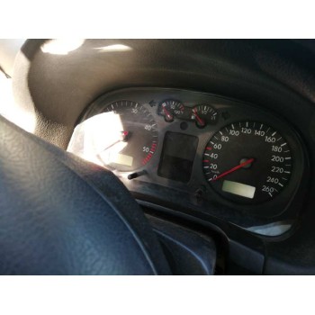 volkswagen golf iv berlina (1j1) del año 2002