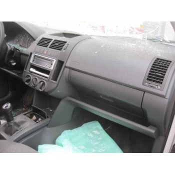 volkswagen polo (9n1) del año 2004