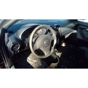 seat cordoba berlina (6l2) del año 2003