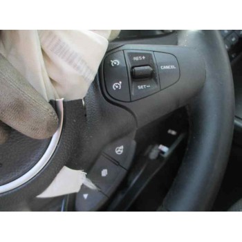 kia carens ( ) del año 2016