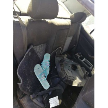 volkswagen golf iv berlina (1j1) del año 2002