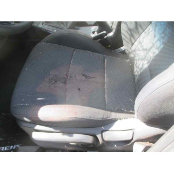 kia carens ( ) del año 2016