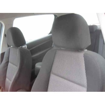 peugeot 307 berlina (s2) del año 2007