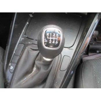 kia carens ( ) del año 2016