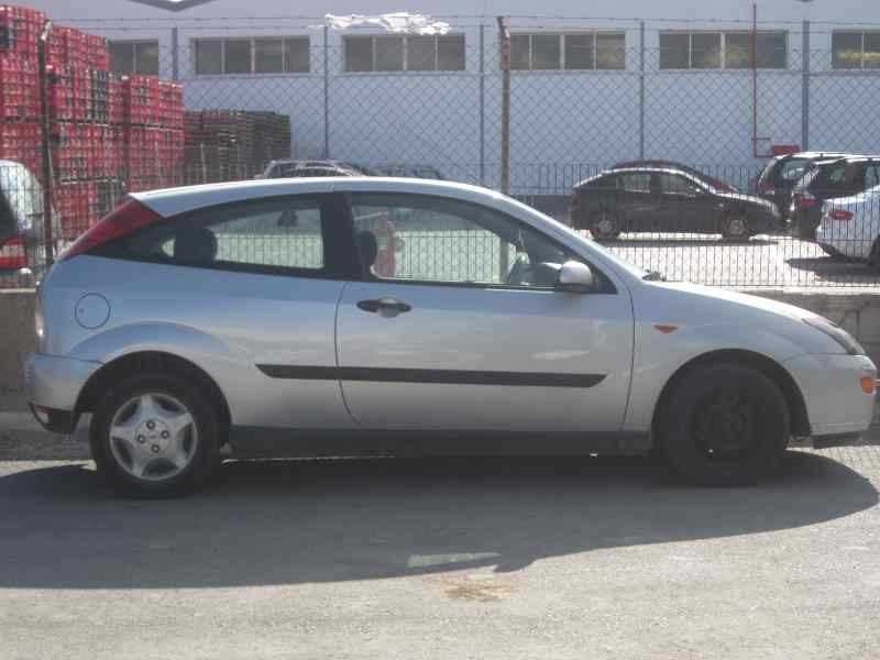 ford focus berlina (cak) del año 1998
