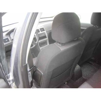 peugeot 307 berlina (s2) del año 2007