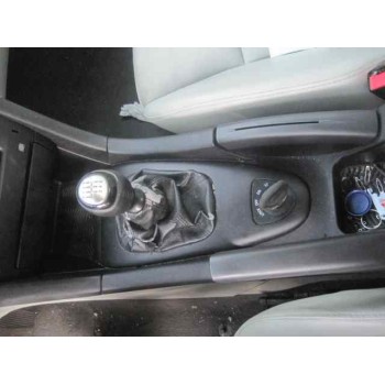 saab 9-3 berlina del año 2006