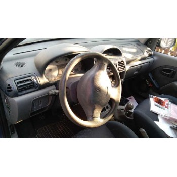 renault clio ii fase i (b/cbo) del año 2001