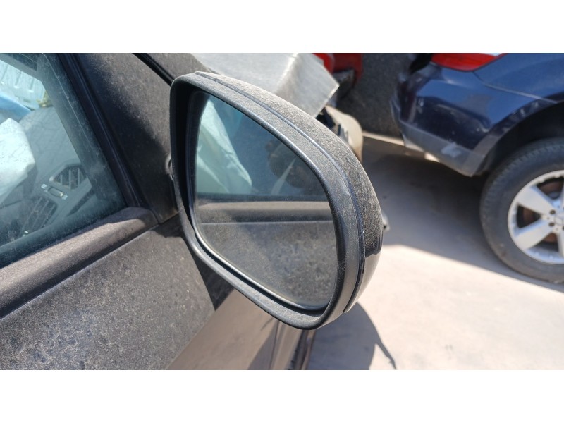 Recambio de retrovisor derecho para kia cee´d hatchback (ed) 1.4 referencia OEM IAM E4023109 E4023110 