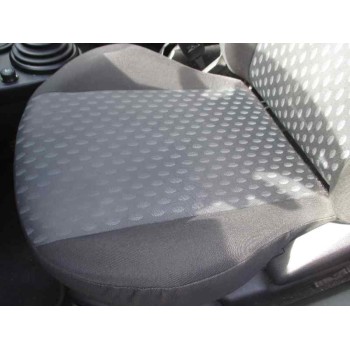 ford fiesta (cbk) del año 2004