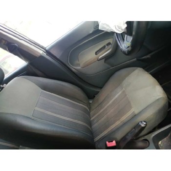 ford fiesta (cb1) del año 2010