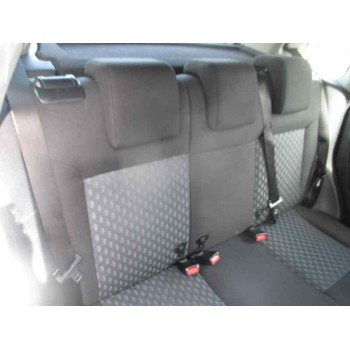 ford fiesta (cbk) del año 2004