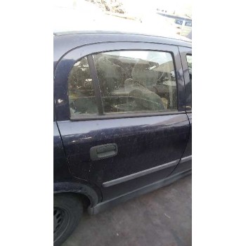 opel astra g berlina del año 2000