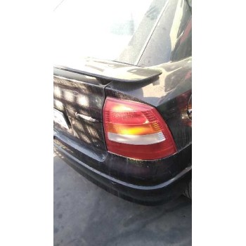 opel astra g berlina del año 2004