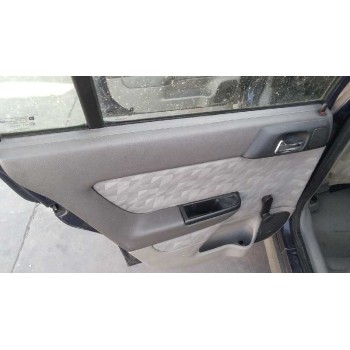 opel astra g berlina del año 2000