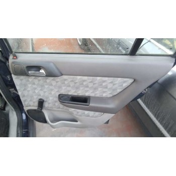 opel astra g berlina del año 2000