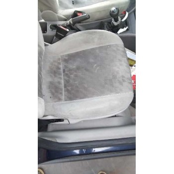 opel astra g berlina del año 2000