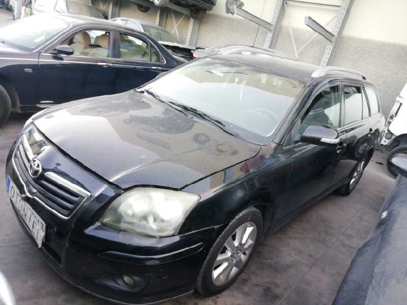 TOYOTA AVENSIS WAGON (T25)