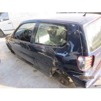 VOLKSWAGEN POLO BERLINA (6N2)
