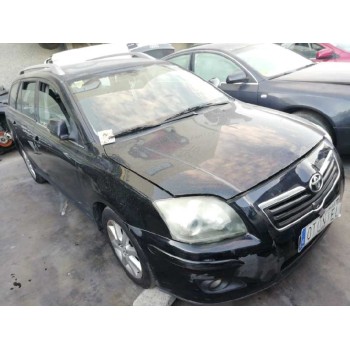 toyota avensis wagon (t25) del año 2006