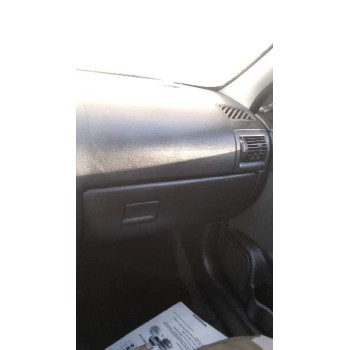 opel astra g berlina del año 2004