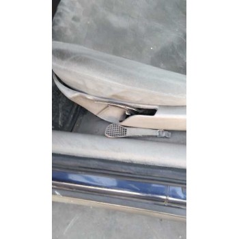 opel astra g berlina del año 2000