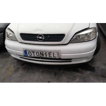 opel astra g berlina del año 2001