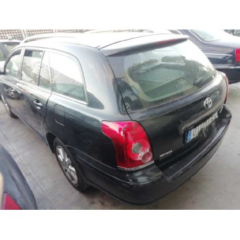 toyota avensis wagon (t25) del año 2006