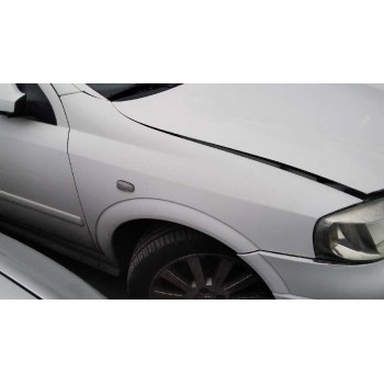 opel astra g berlina del año 2001