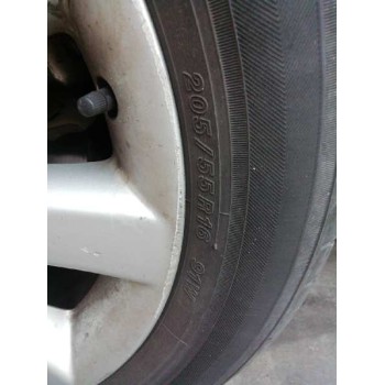 toyota avensis wagon (t25) del año 2006