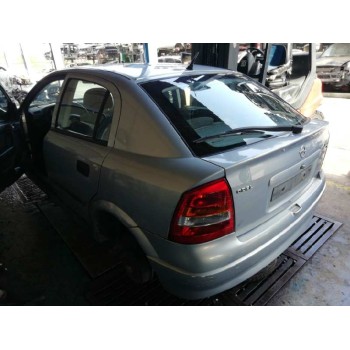 opel astra g berlina del año 2002