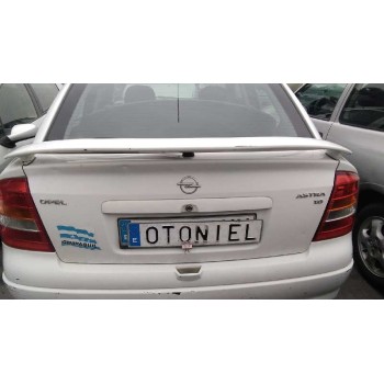 opel astra g berlina del año 2001