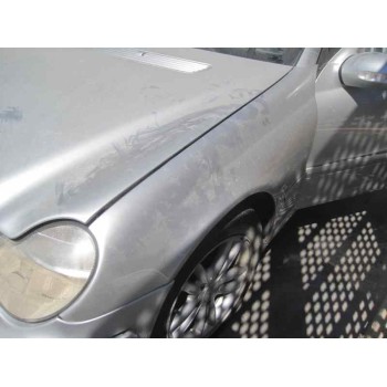 mercedes-benz clase c (w203) berlina del año 2004