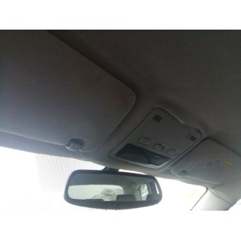 toyota avensis wagon (t25) del año 2006