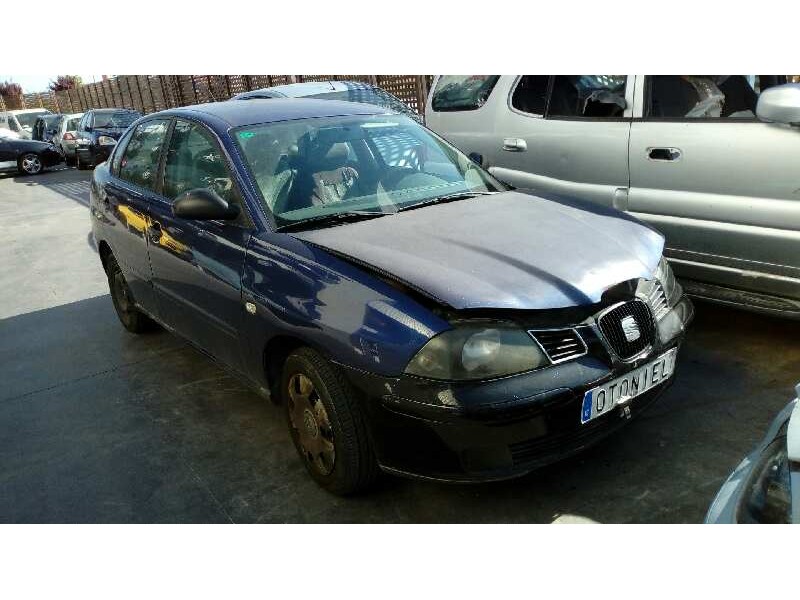 seat cordoba berlina (6l2) del año 2003