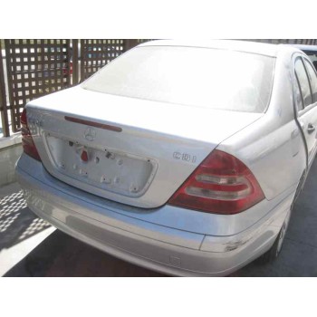 mercedes-benz clase c (w203) berlina del año 2004